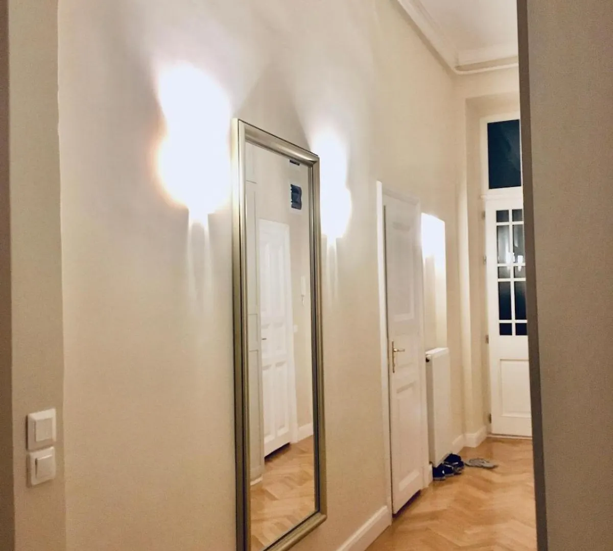 Unique And Stylish Downtown Apartment Budapesta